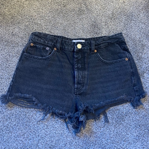 Zara Pants - Zara Black Jean Shorts